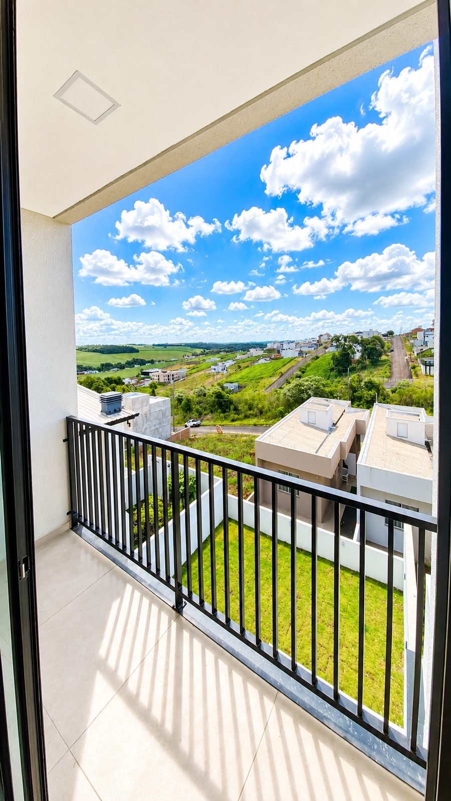 Residência Alto Padrão — Bairro Fraron, Pato Branco — vista da sacada